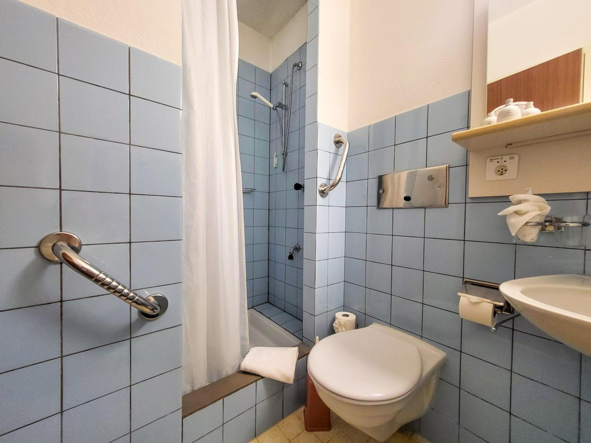 Hotel Bad Ramsach Laufelfingen Екстер'єр фото